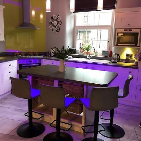 Stylish & Contemporary 5 * Fully Renovated Luxurious Holiday Cottage Ambleside Exterior photo