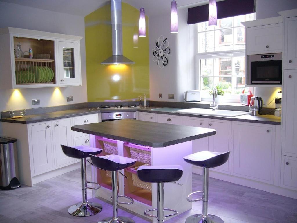 Stylish & Contemporary 5 * Fully Renovated Luxurious Holiday Cottage Ambleside Exterior photo
